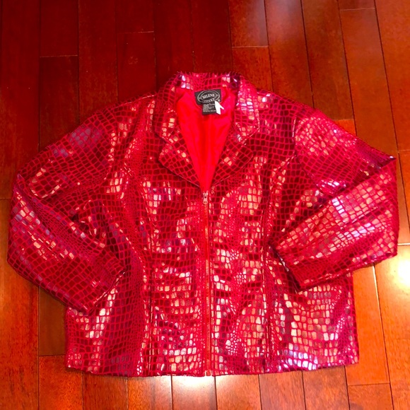 Selene sport faux snakeskin crocodile print maroon red burgundy collared jacket - Picture 4 of 8